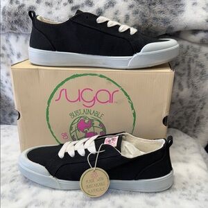 New Sugar sustainable recycle materials Black and White Sneakers